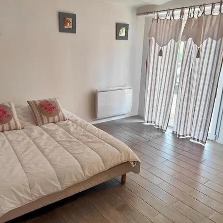 House 5p With Garden And Pool Aircon Fréjus